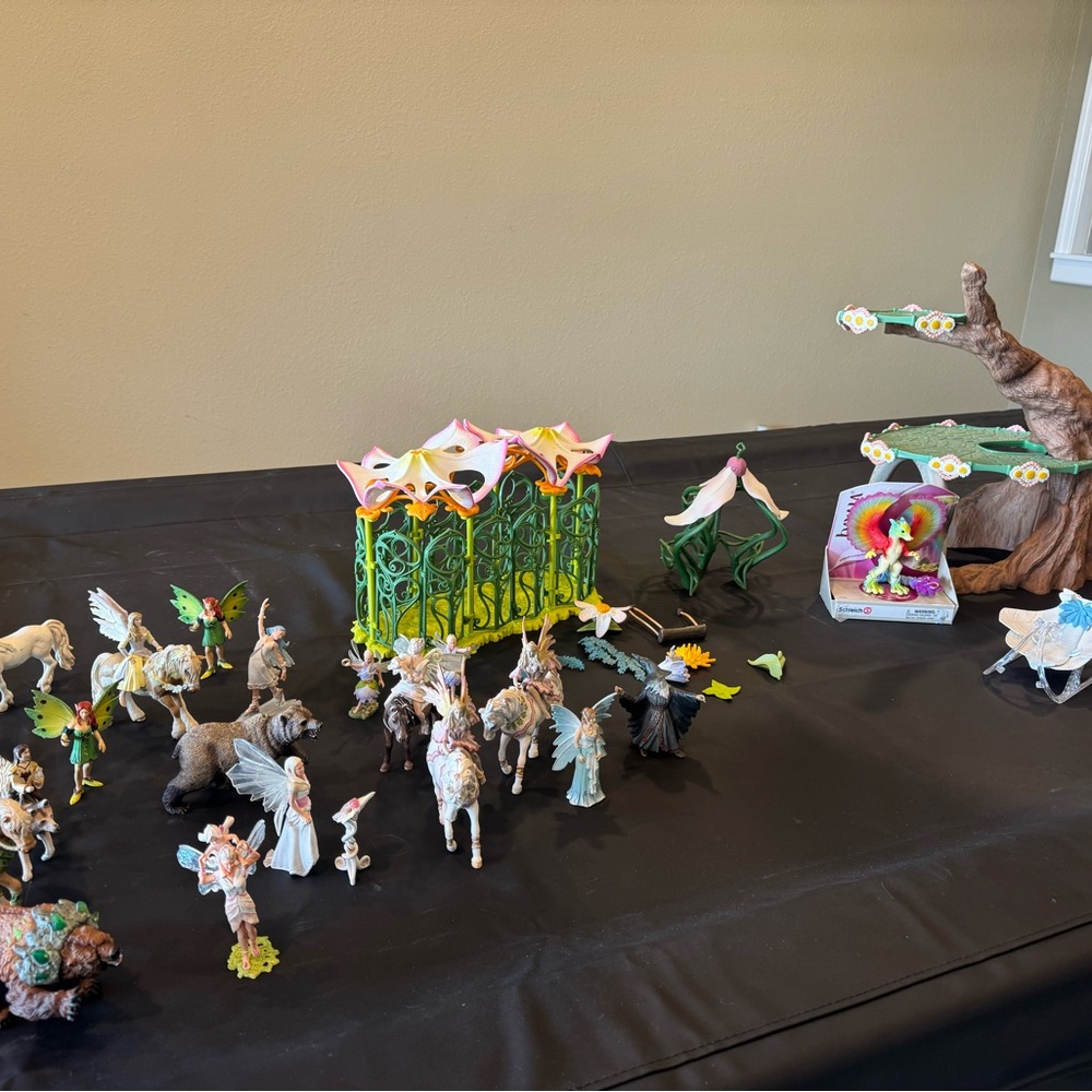 Schleich World of Fantasy Collection